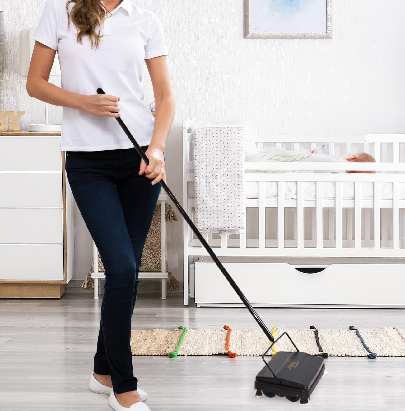 STANLEY HOME PRODUCTS Electrostatic Carpet & Floor Sweeper - Heavy Duty Lightweight Floor Cleaner - Suitable for Smooth Floors and Low Pile Rugs & Carpeting No Electricity Needed (Brown)