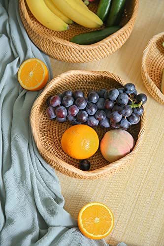 HITOMEN Handmade Rattan Bread Baskets Round Wicker Fruit Serving Storage Bowls, Natural Woven Decorative Kitchen Counter Organizing (Honey Brown) M-10.2" - size: Medium