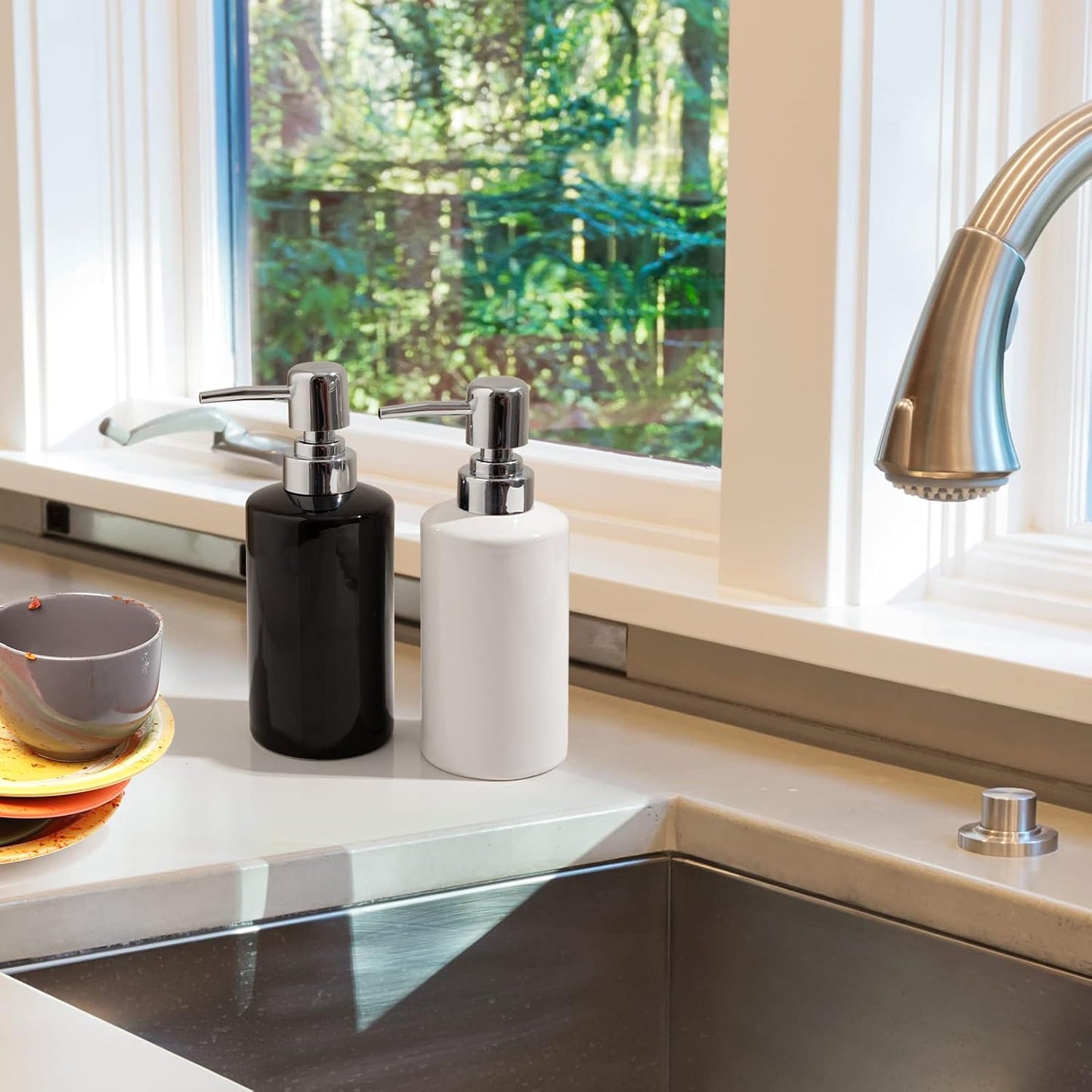 FE Soap Dispenser, 300ml/10oz Ceramic Liquid Soap Pump Dispenser, Refillable Dish Soap Dispenser for Kitchen Bathroom Washroom (Black)