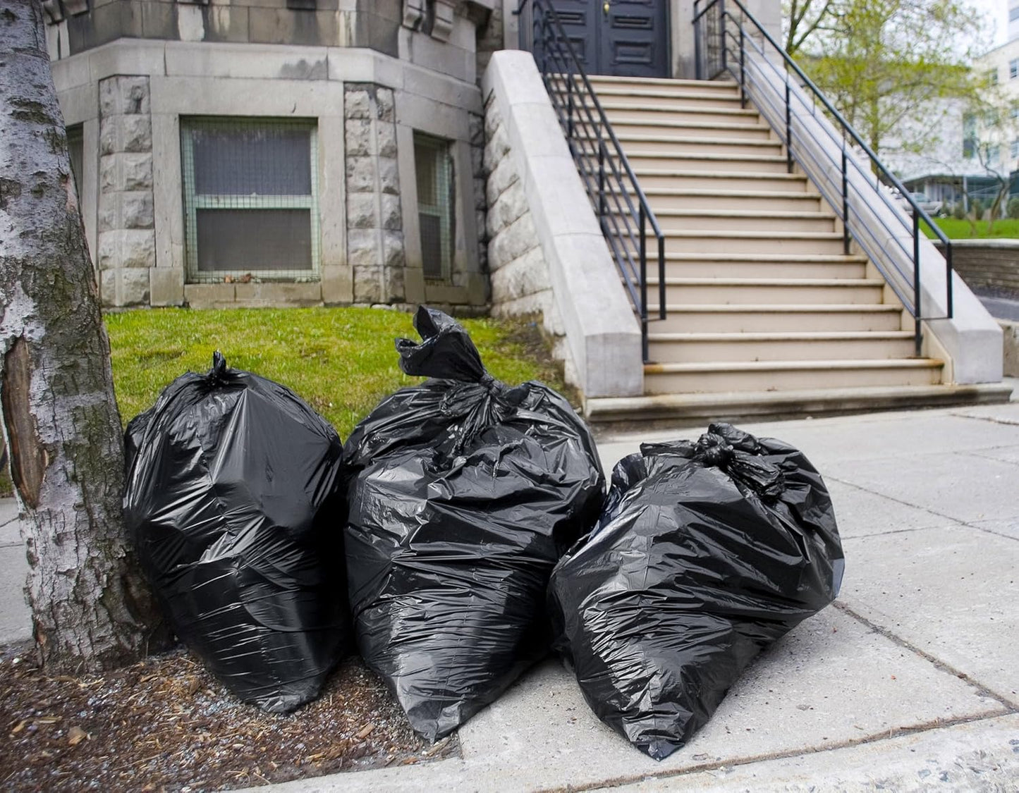 Tasker 45 Gallon Trash Bags, (Value-Pack 100 Bags w/Ties) Extra Large Black Garbage Bags - 39 Gallon - 40 Gallon - 42 Gallon - 44 Gallon - 45 Gallon Large Trash Bag Can Liners Capacity