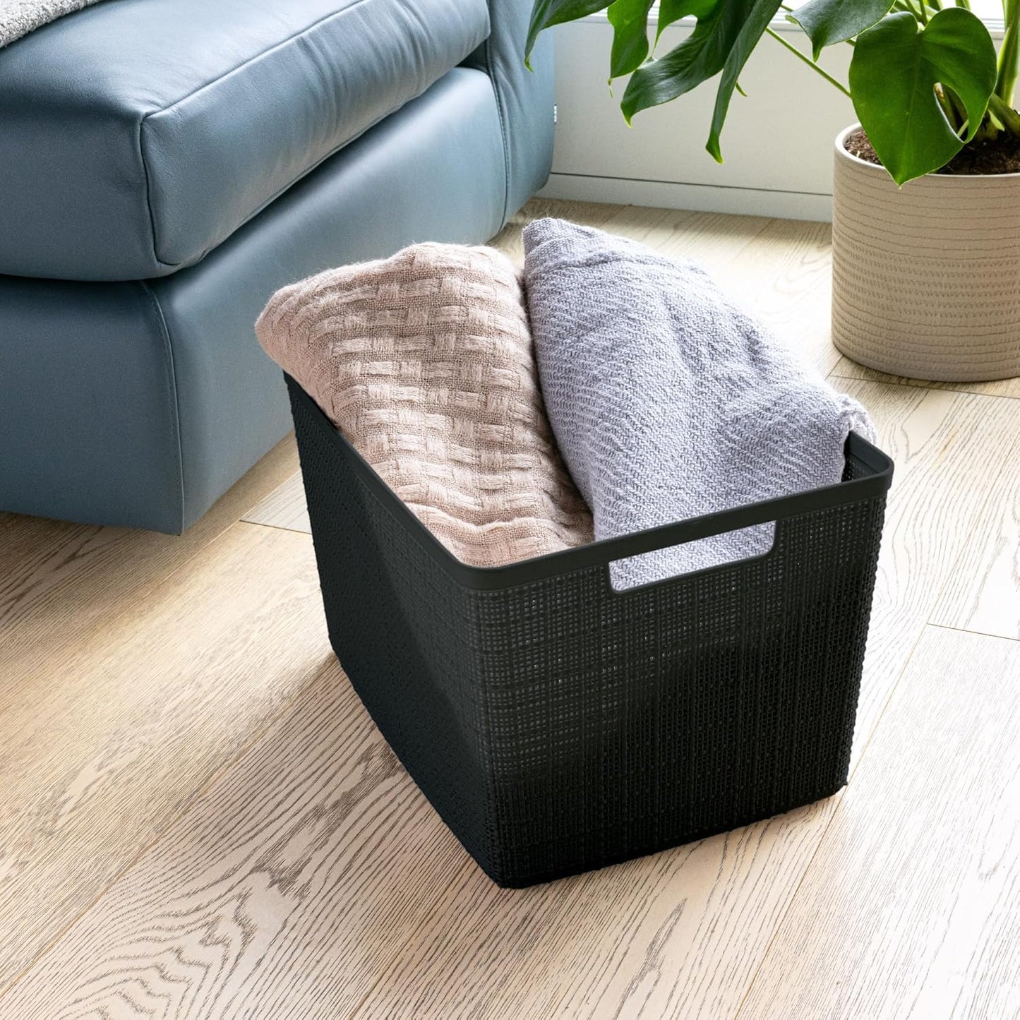 Curver Jute Large Decorative Plastic Organization and Storage Baskets, Perfect Bins for Home Office, Closet Shelves, Kitchen Pantry and All Bedroom Essentials, Pack of 4, Black